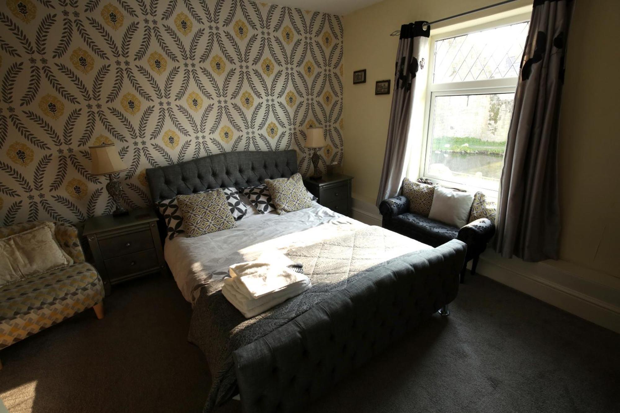 Fitzwarine House Whittington Hotel Екстериор снимка